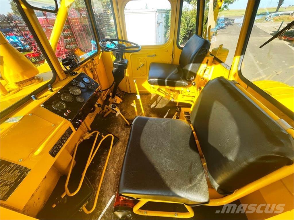 Kirovets K700A V8 Traktörler