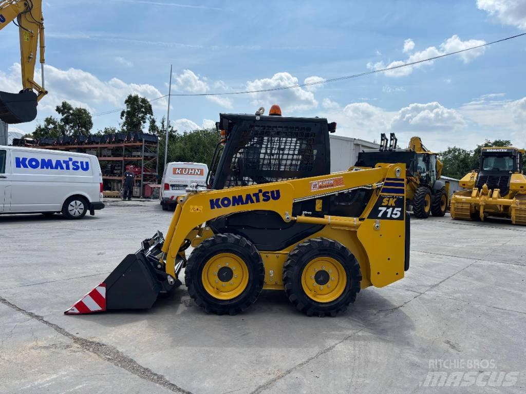 Komatsu SK 715-8 Skid steer loderler