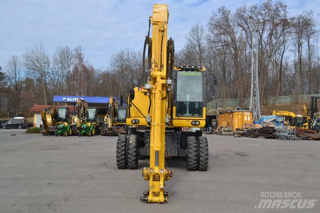 Komatsu PW 180-10 Lastik tekerli ekskavatörler