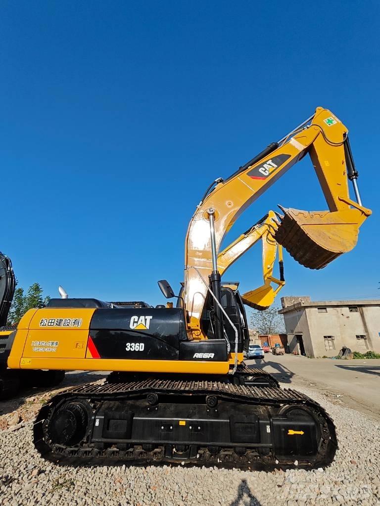 CAT 336 D Paletli ekskavatörler