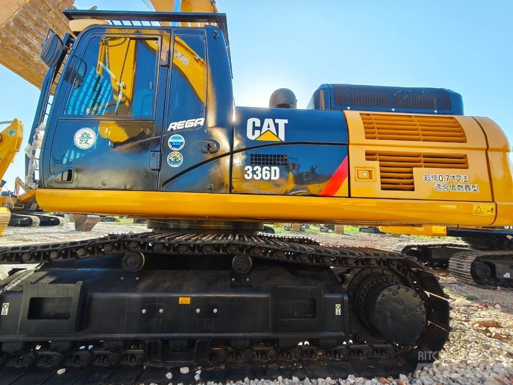 CAT 336 D Paletli ekskavatörler