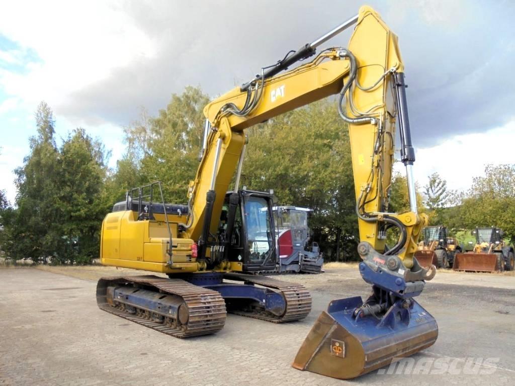 CAT 326 F LN Paletli ekskavatörler