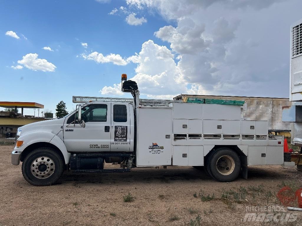 Ford F 750 XL Belediye / genel amaçli araçlar
