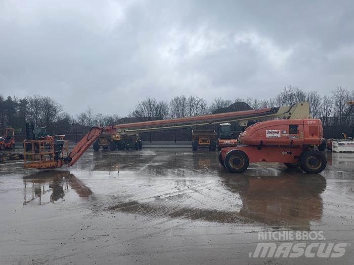 JLG 860Sj Körüklü personel platformları