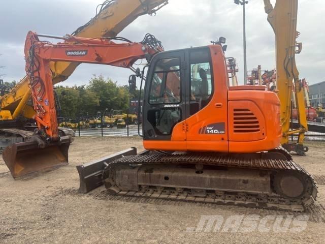 Doosan DX 140 LCR-3 Paletli ekskavatörler