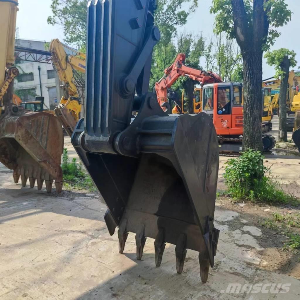 Volvo EC 210 D Paletli ekskavatörler