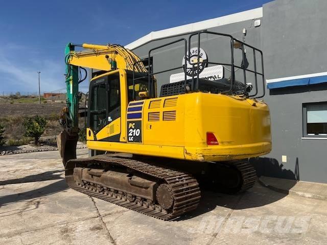 Komatsu PC 210 LC-11 Paletli ekskavatörler