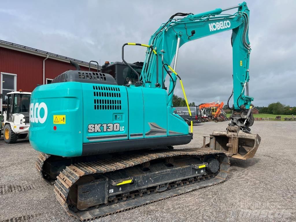 Kobelco SK 130 LC-11 Paletli ekskavatörler