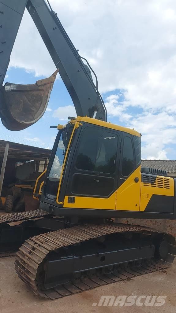 Volvo EC 140 B LC Paletli ekskavatörler