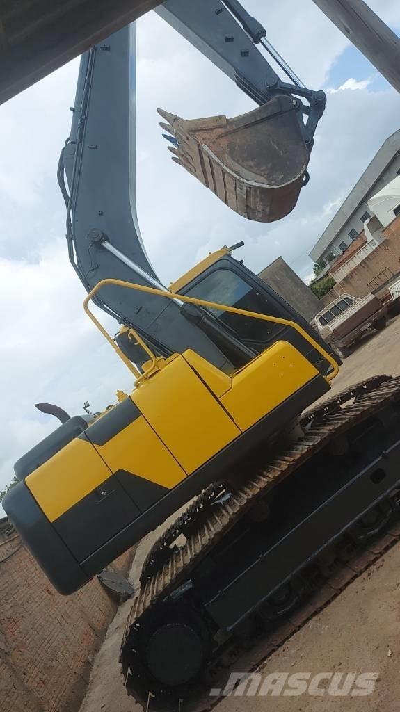 Volvo EC 140 B LC Paletli ekskavatörler