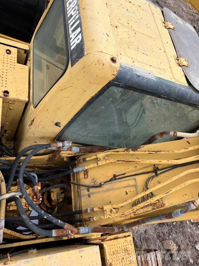 CAT 320 C Paletli ekskavatörler