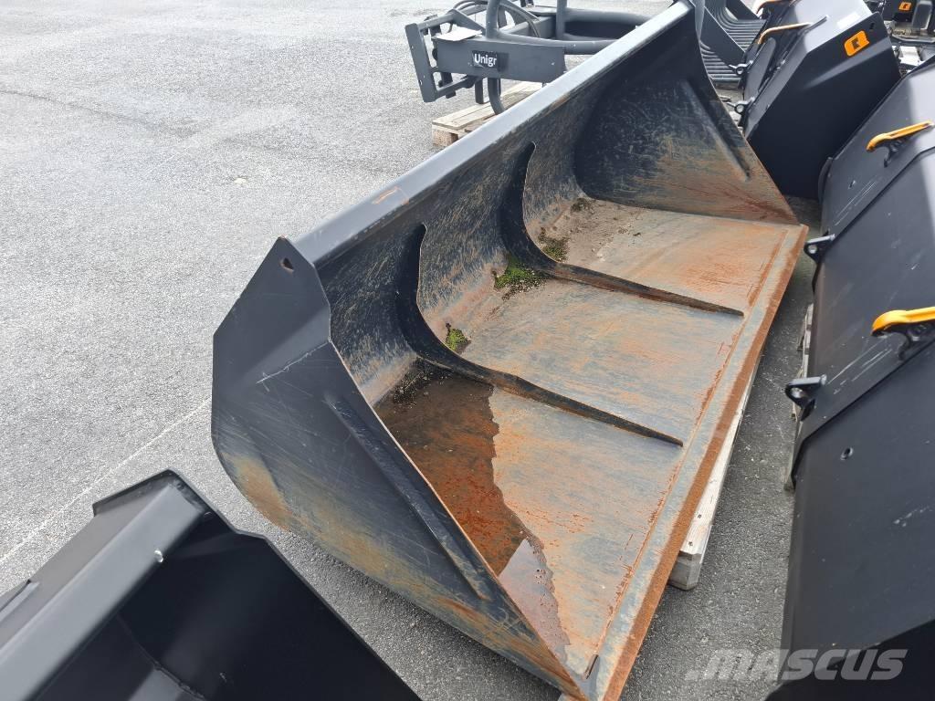 Ålö Skopa VS 220 Diger traktör aksesuarlari