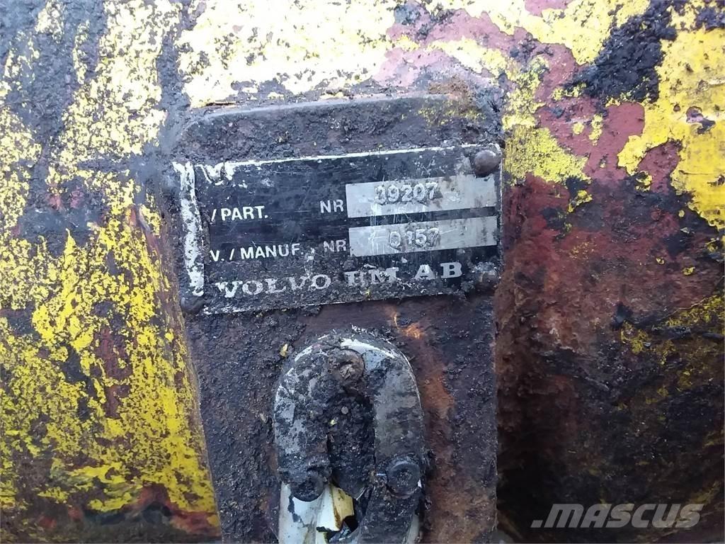 Volvo BM 980 Sanzuman
