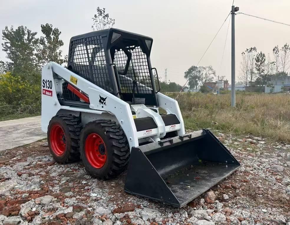 Bobcat S 130 Skid steer loderler