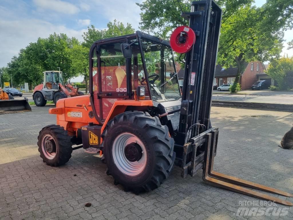 JCB 930-4 Arazi tipi forklift