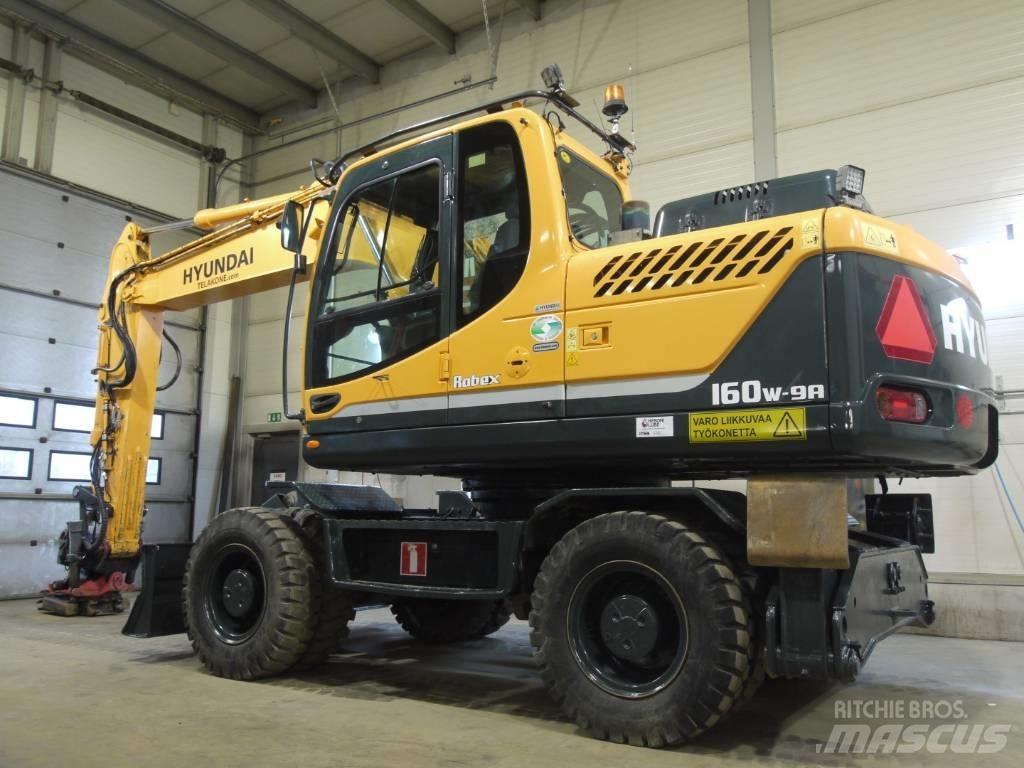 Hyundai R 160 W-9A Lastik tekerli ekskavatörler