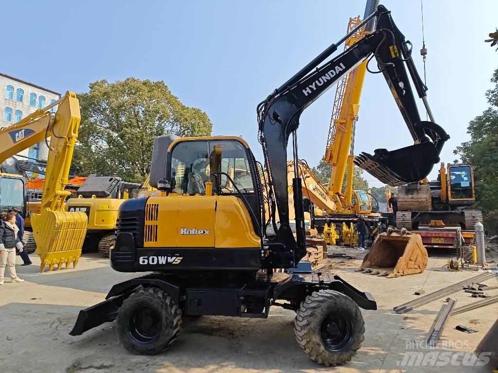 Hyundai 60W-9 Lastik tekerli ekskavatörler