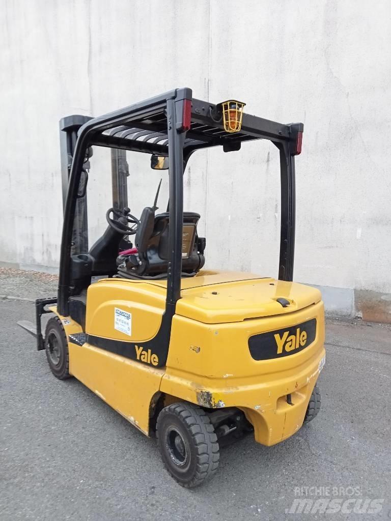 Yale ERP35 Elektrikli forkliftler