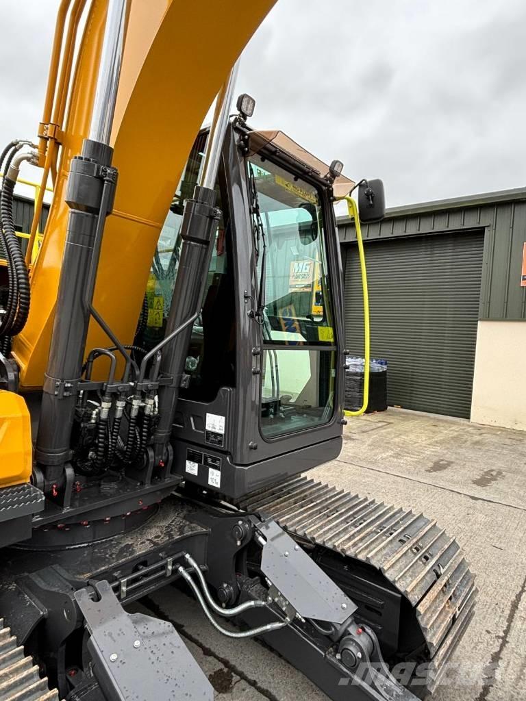 XCMG XE135E Paletli ekskavatörler