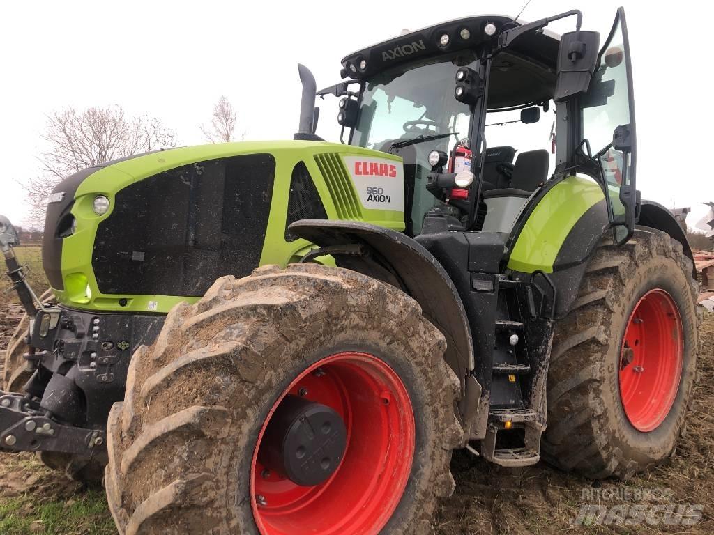 CLAAS 960 Axion Traktörler