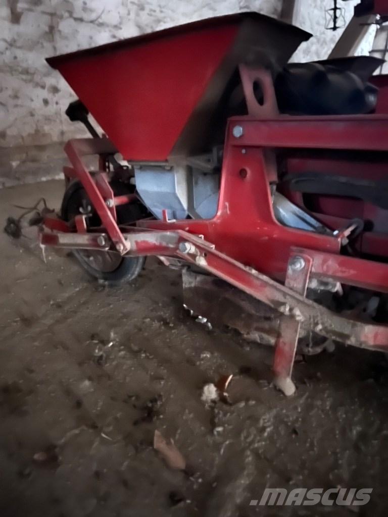 Becker 12 R Hassas ekim makinalari