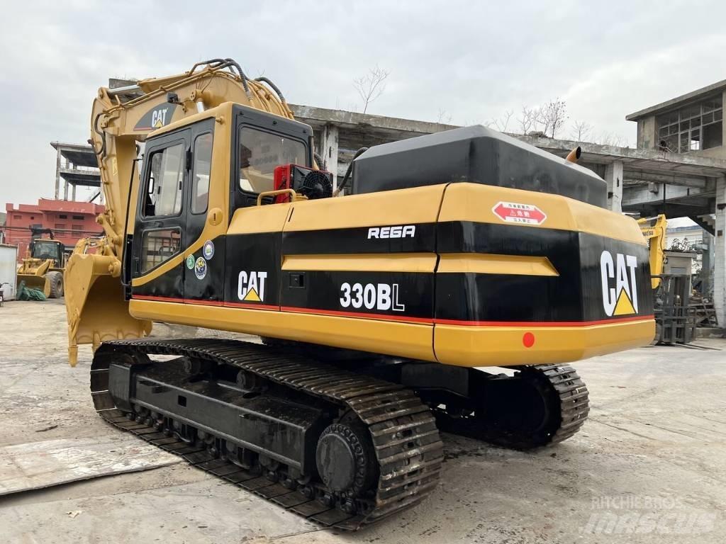 CAT 330 B L Paletli ekskavatörler