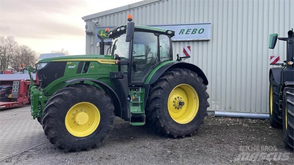 John Deere 6R215 Traktörler