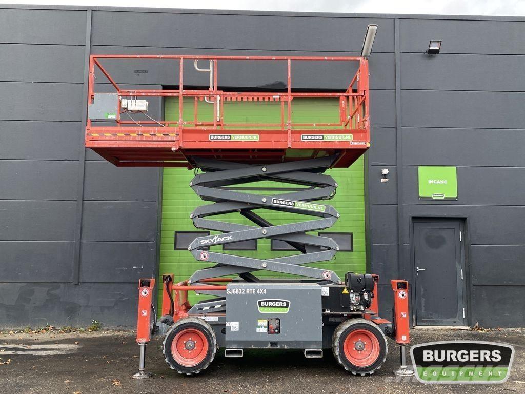 SkyJack SJ6832 RTE Makasli platformlar