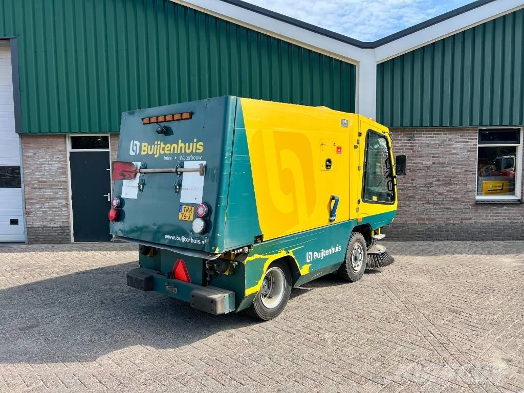 Tennant A85 Cadde süpürücüler