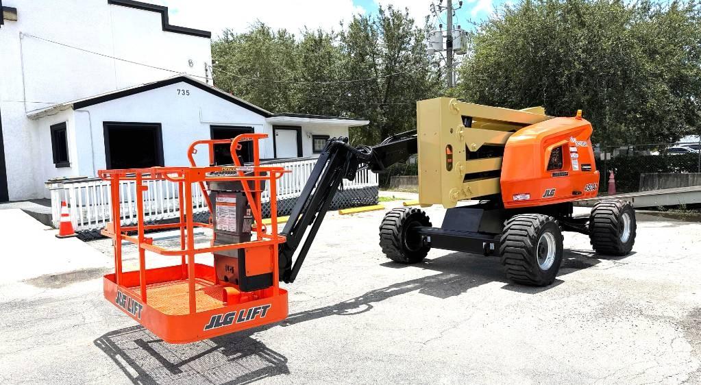 JLG 450 AJ Körüklü personel platformları
