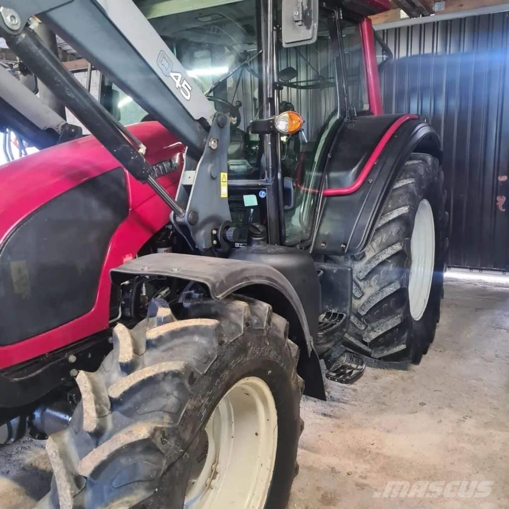 Valtra T 174 Traktörler