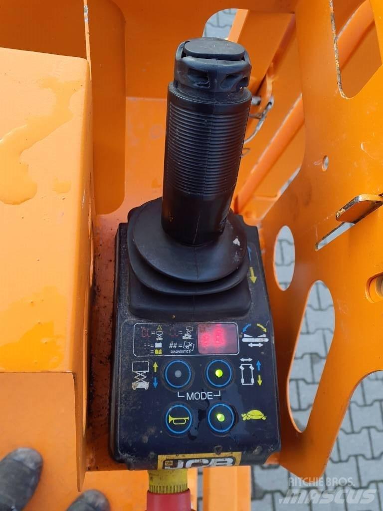 JCB S2032E (02304) Makasli platformlar