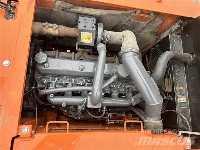 Doosan DH150W Lastik tekerli ekskavatörler