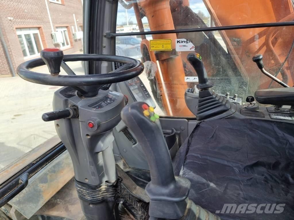 Hitachi ZX 160 W Lastik tekerli ekskavatörler