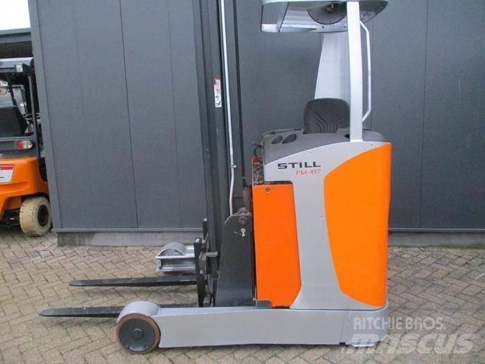 Still FM X17 Reach truck - depo içi istif araçları