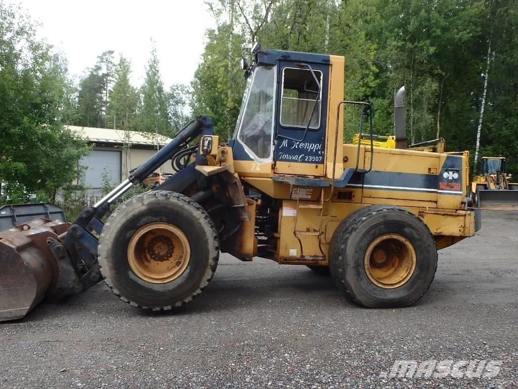 Komatsu WA 250-1 Tekerlekli yükleyiciler