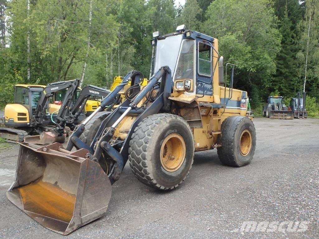 Komatsu WA 250-1 Tekerlekli yükleyiciler
