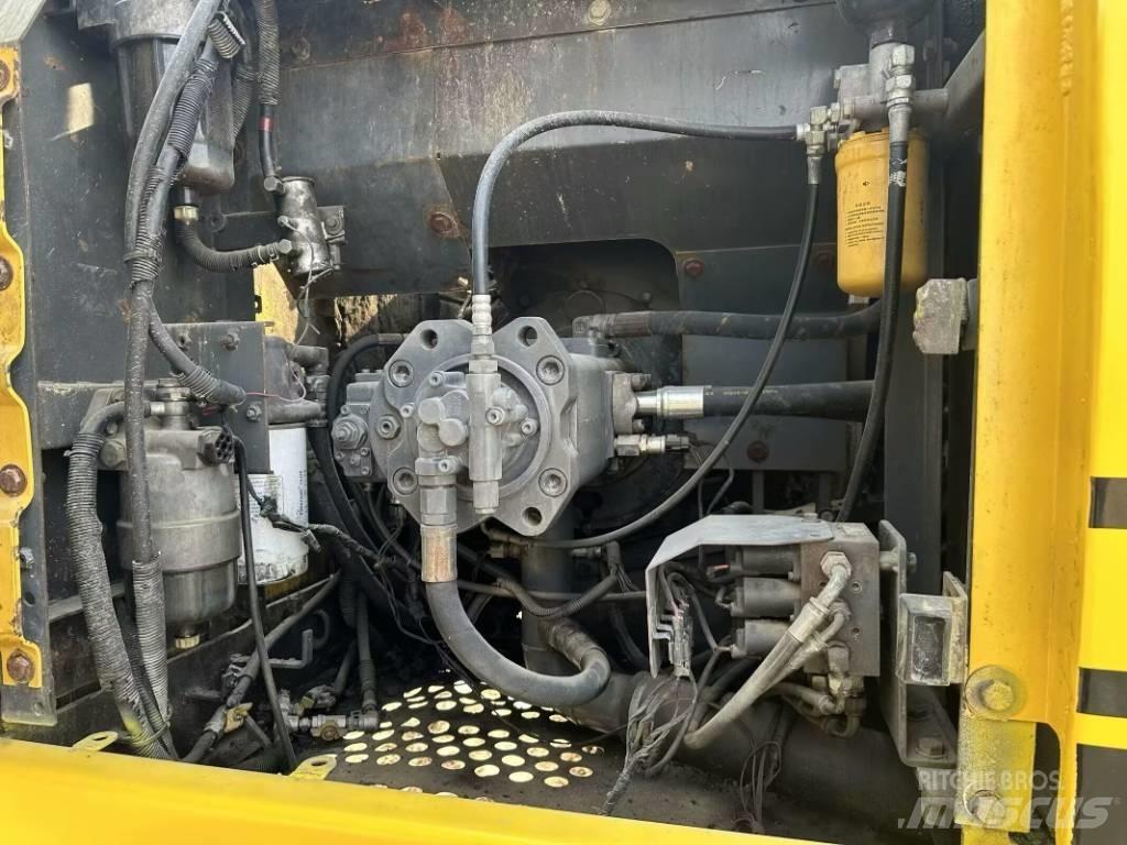 Sumitomo SH200-5 Paletli ekskavatörler