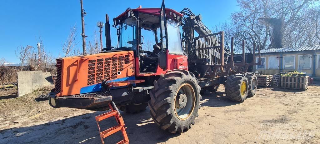 Valmetal 840.2 Tomruk yükleyici traktörler