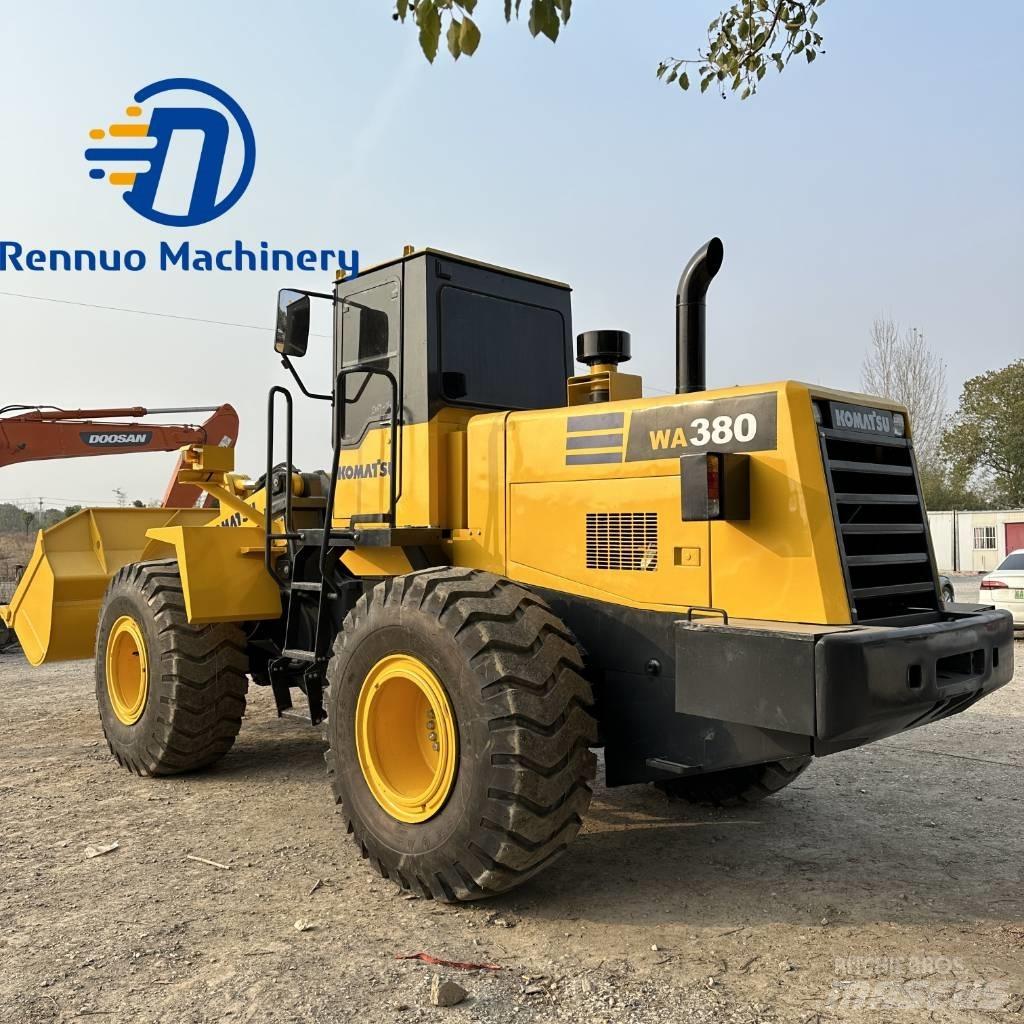 Komatsu WA380 Tekerlekli yükleyiciler