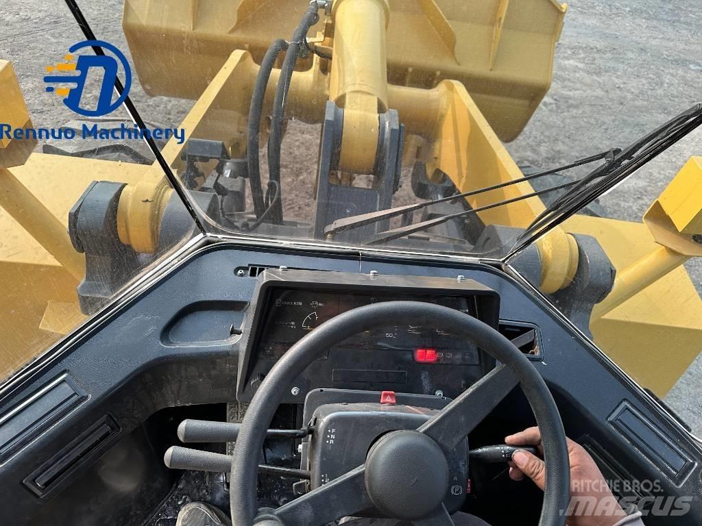 Komatsu WA380 Tekerlekli yükleyiciler
