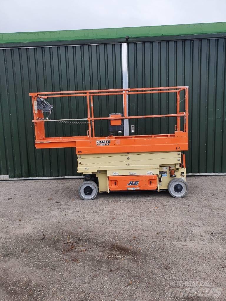 JLG 2032 ES Makasli platformlar