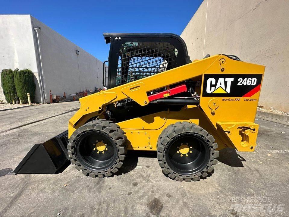 CAT 246 D Skid steer loderler