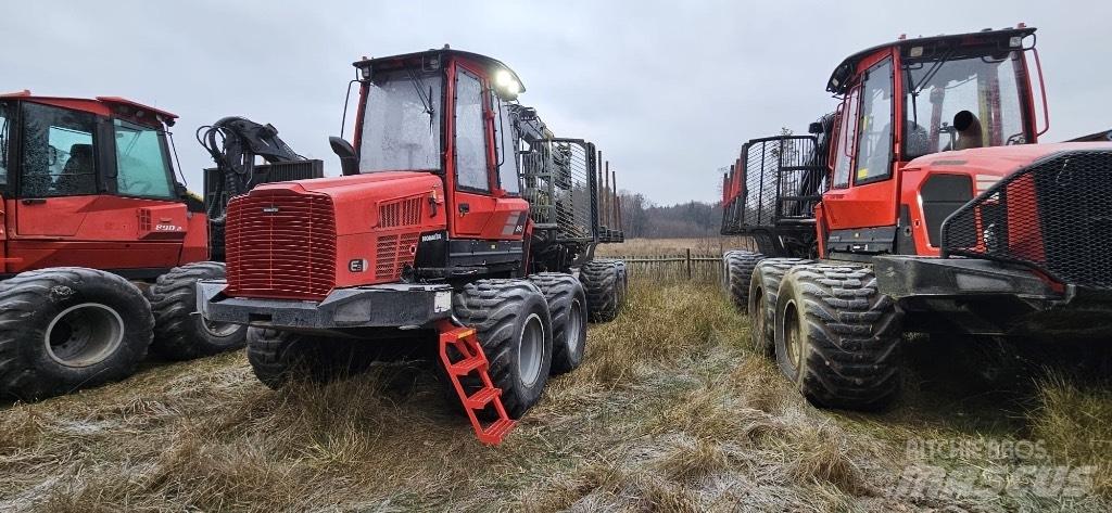 Komatsu 845 Tomruk yükleyici traktörler