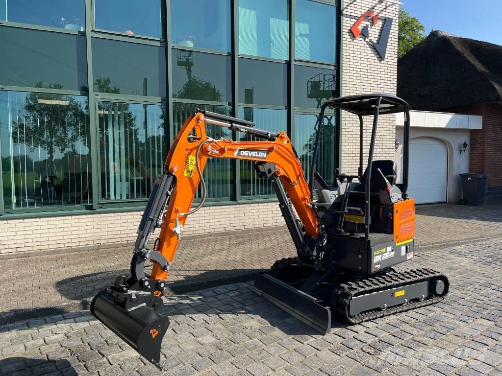 Develon DX 20 ZE Mini ekskavatörler, 7 tona dek