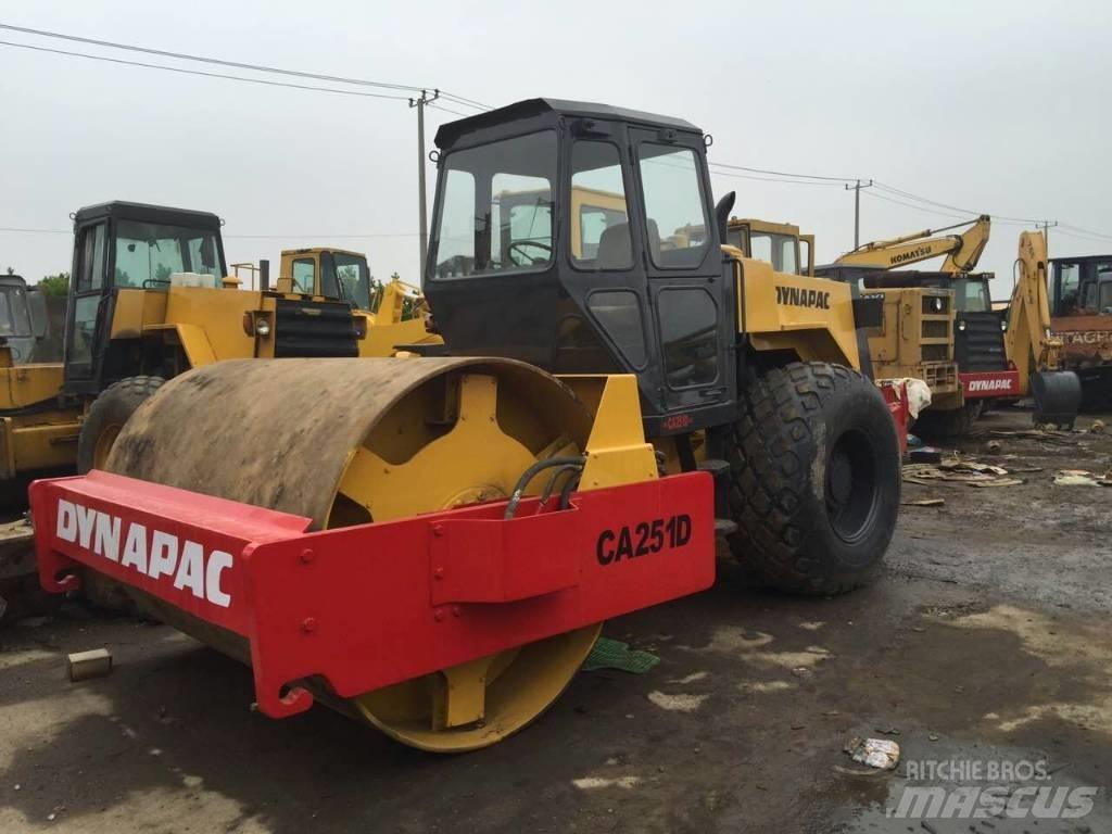 Dynapac CA 25 D Tek tamburlu silindirler