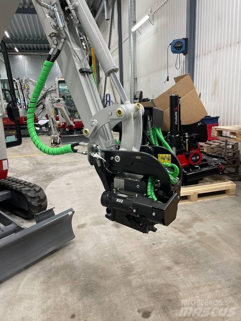 Takeuchi TB 320 Mini ekskavatörler, 7 tona dek