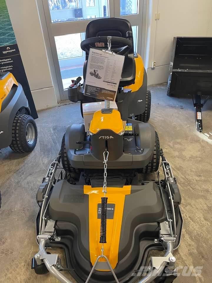 Stiga Park 500 WX Mobil çim biçme makineleri