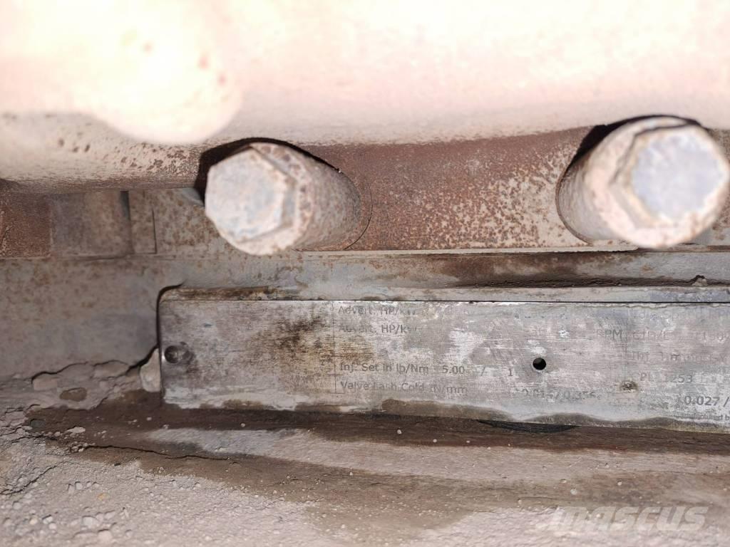 Belaz 75473 Yol disi kaya kamyonu