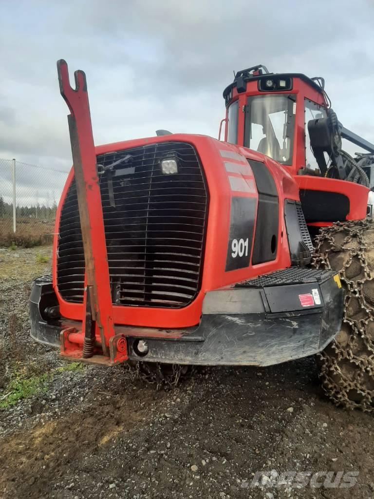 Komatsu 901 Biçerdöverler
